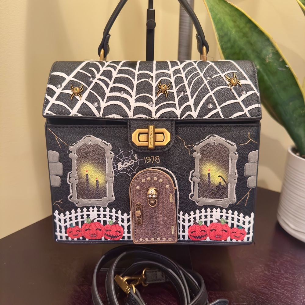 NWT Betsey Johnson Kitsch haunted house bag